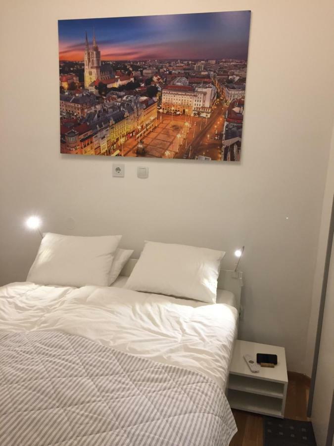 Very Close Studio Apartment Загреб Екстериор снимка